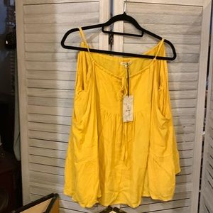 Great yellow lightweight yellow shirt